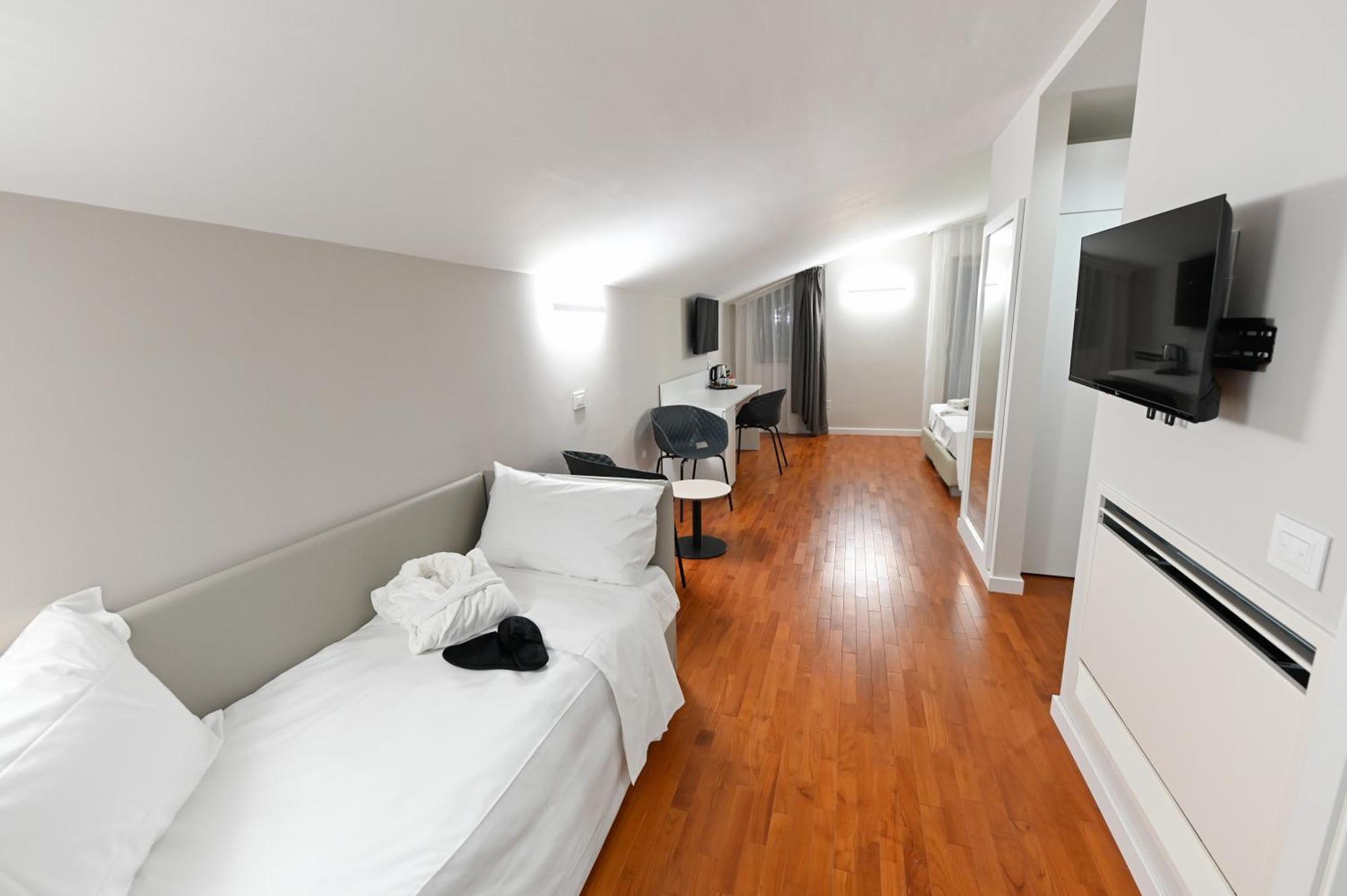 Hotel Hypnos San Giorgio del Sannio Exterior foto